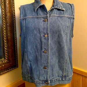 Christopher & Banks Denim vest with stitching (M)